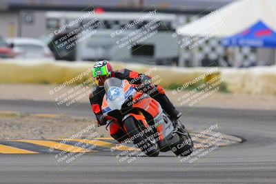 media/Jan-15-2023-SoCal Trackdays (Sun) [[c1237a034a]]/Turn 2 Set 2 (1155am)/